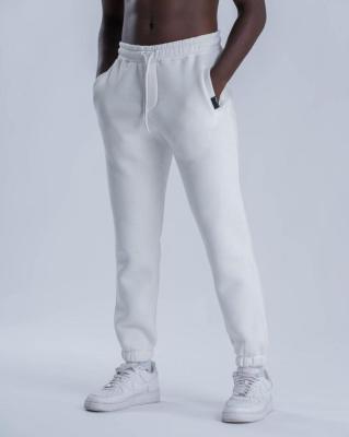 بنطلون سويت بانت أبيض