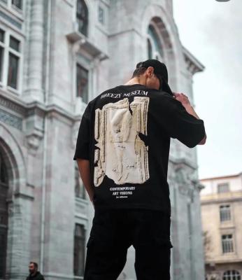 تيشيرت Mueseum أسود أوفرسايز